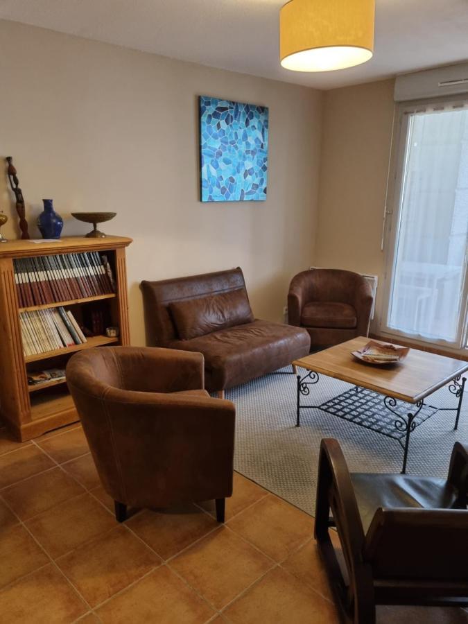 Appartement 1 Chambre Avec Piscine Uzès Esterno foto